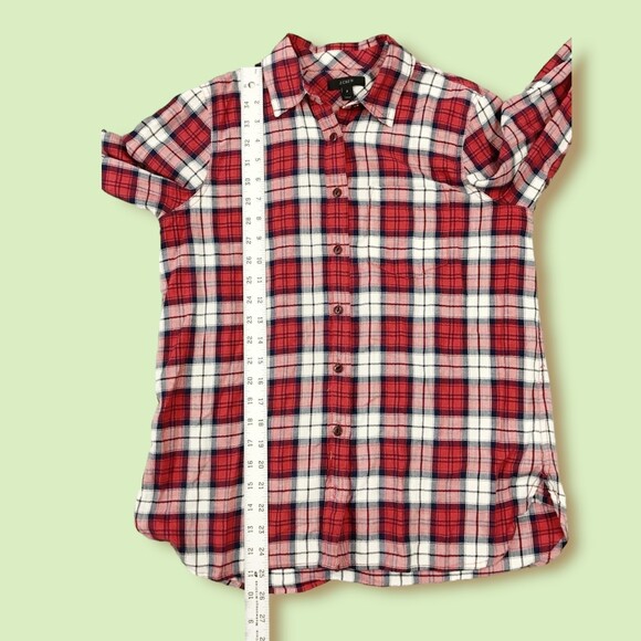 J. Crew shirt 2‎ Button Down Shrunken boy shirt in cerise plaid - Picture 7 of 9